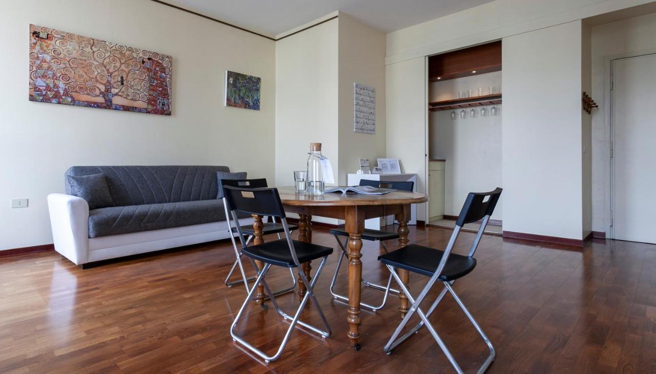 Apartmán Italianway-Santo Stefano 5 Milán Exteriér fotografie